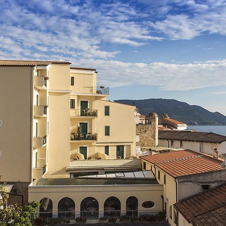 Hotel La Pergola Santa Maria di Castellabate Bagian luar foto