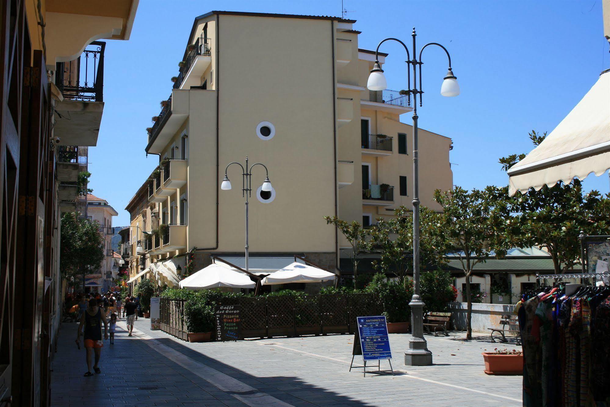 Hotel La Pergola Santa Maria di Castellabate Bagian luar foto